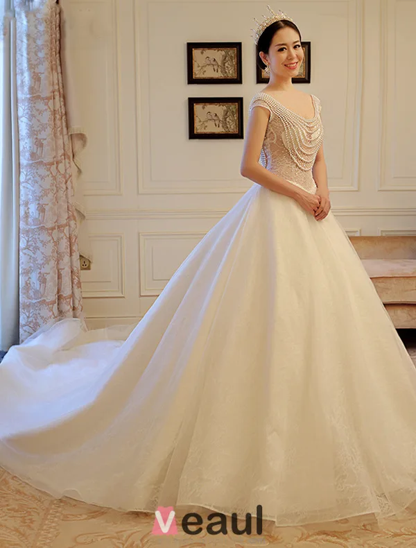 Sexy Baljurk Kralen Parels Hals Backless Bruidsjurk Met Lange Slepende