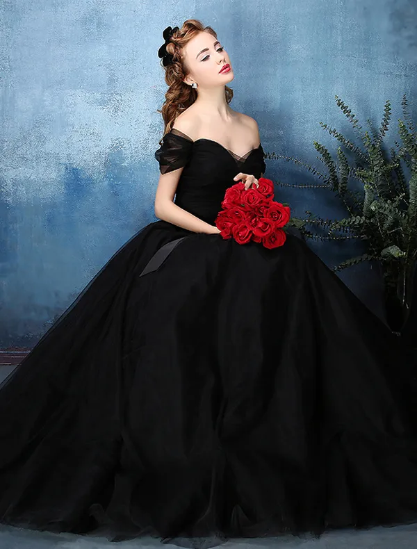 Chic and Simple Ballgown with Tulle Bow