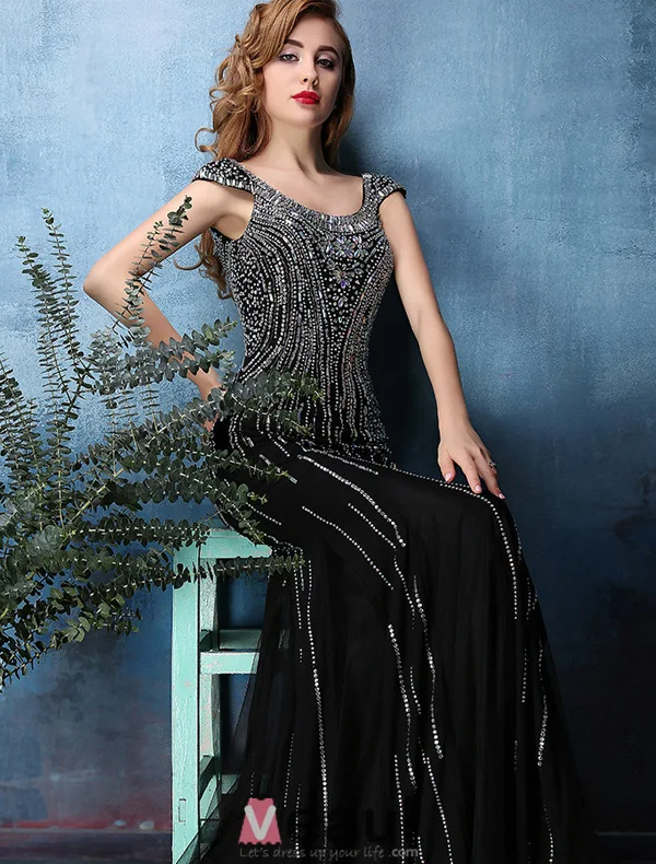 2016 Sexy Lśniąca Syrenka Backless Frezowanie Rhinestone Kryształu Czarna Suknia Wieczorowa