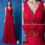 2016 Vackra V-ringad Backless Applikationer Blommor Beading Rufsa Burgundy Chiffong Aftonklänning