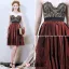 2016 Temperament Sweetheart Black Lace Backless Short Burgundy Pleated Satin Graduation Dress