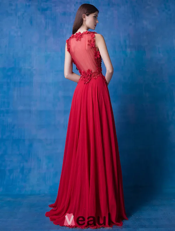 2016 Vackra V-ringad Backless Applikationer Blommor Beading Rufsa Burgundy Chiffong Aftonklänning