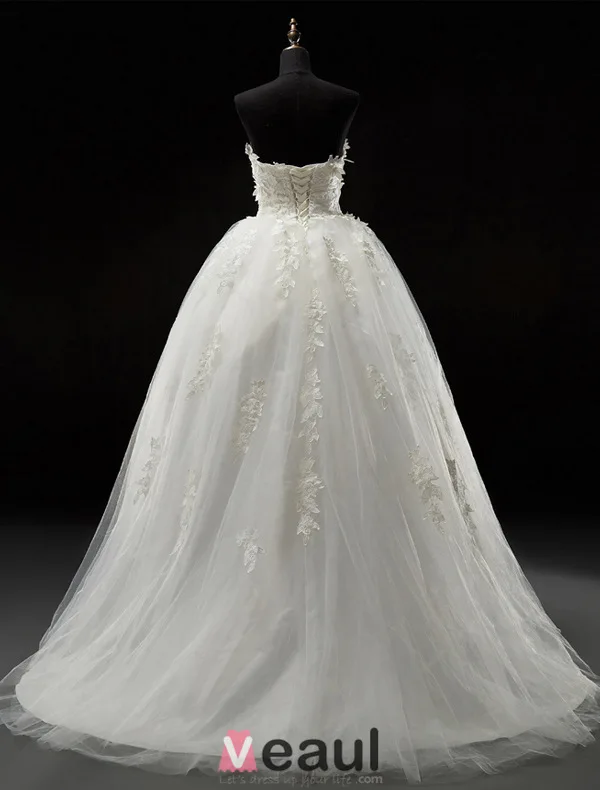 2016 Belle Sweetheart Appliques De Dentelle Épaisse Robe De Mariée En Tulle Rouge Avec Train De Balayage
