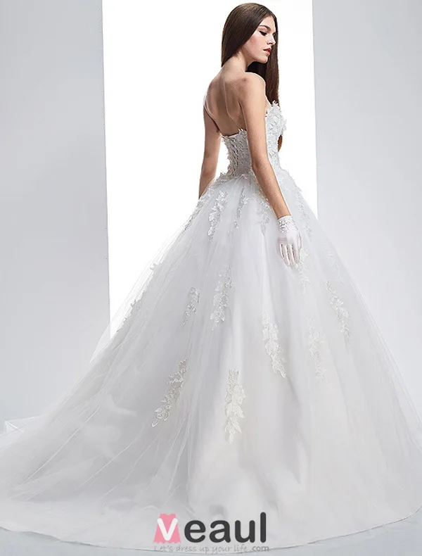 2016 Belle Sweetheart Appliques De Dentelle Épaisse Robe De Mariée En Tulle Rouge Avec Train De Balayage