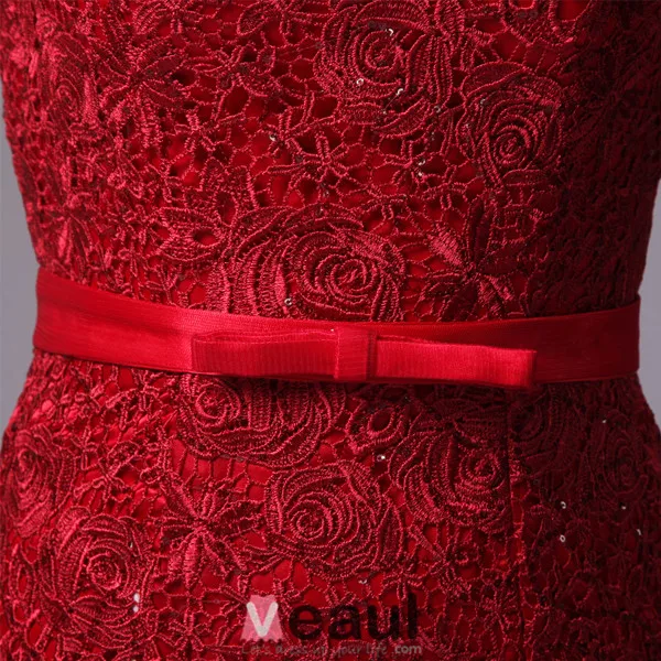 2016 Elegant Scoop Neckline Backless Rhinestone Red Lace Evening Dress With Sash