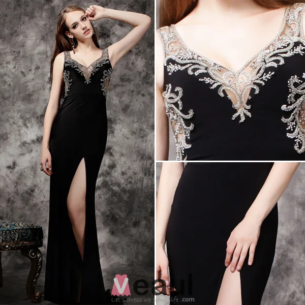 2016 Lyxiga Handgjorda Beading Djup V-ringad Backless Svart Chiffong Aftonklänning