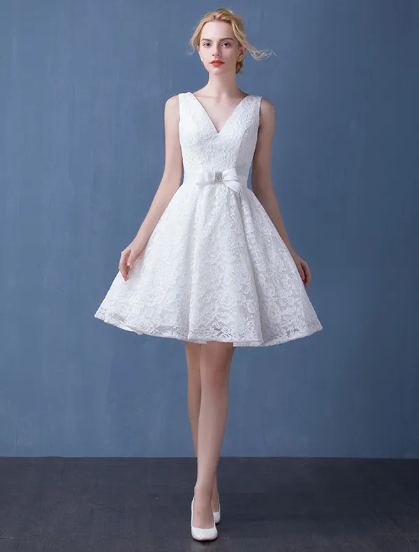 2016 Tiefem V-ausschnitt Rückenfrei Weißer Spitze Kurzen Hochzeitskleid Brautkleid Mit Schärpe