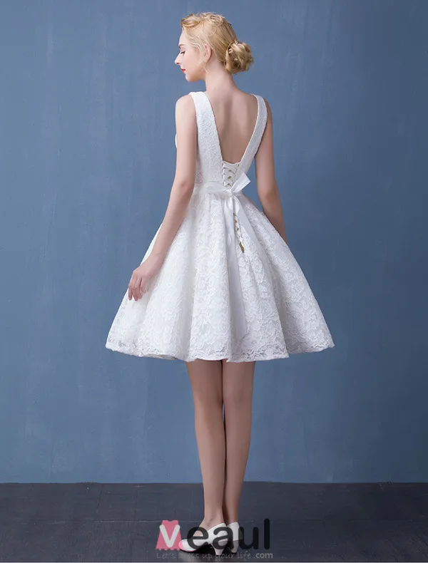2016 Deep V-neck Backless White Lace Short Wedding Dress With Sash