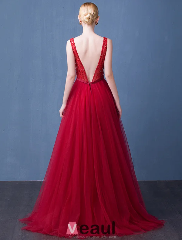 2016 Glamour Col V Profond Cristal Sans Dossier De Perles Bordeaux Tulle Robe De Soirée Avec Ceinture