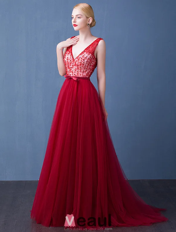 2016 Glamour Col V Profond Cristal Sans Dossier De Perles Bordeaux Tulle Robe De Soirée Avec Ceinture
