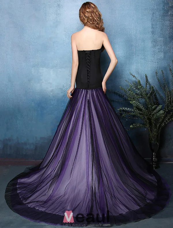 2016 Elegant Sjöjungfru Axelbandslös Svart Satin Lila Tyll Backless Aftonklänningar
