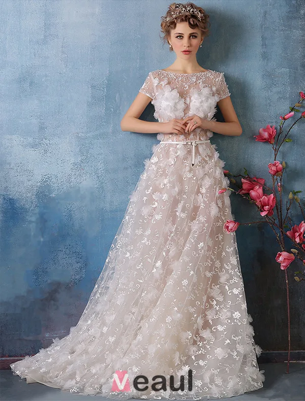 2016 Wunderschönen Quadratischen Ausschnitt Perlen Applikationen Blätter Champagner Spitze Brautkleid Mit Schärpe