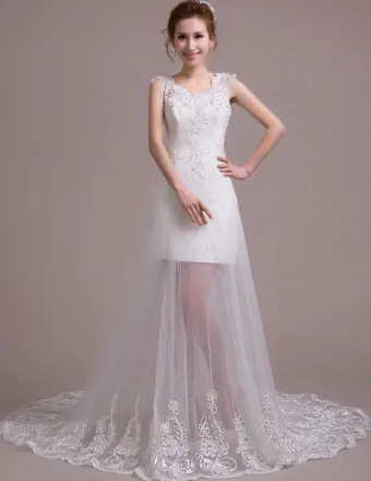 2015 Bride Court Train Shoulders Strap Halter V Neck White Lace Wedding Dress