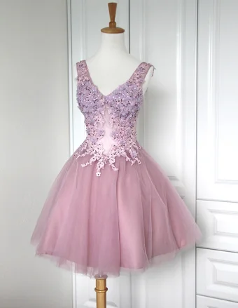 2015 Shoulders V Neck Short Embroidered Tulle Puff Cocktail Dress Graduation Dress