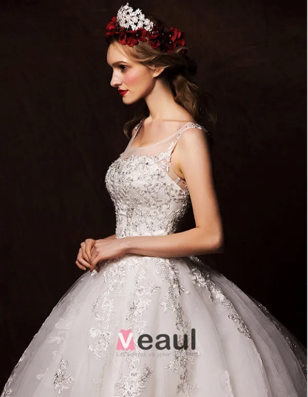 2015 Ball Gown Shoulders Scoop Neck Cathedral Train Embroidered Lace Flowers Organza Wedding Dress