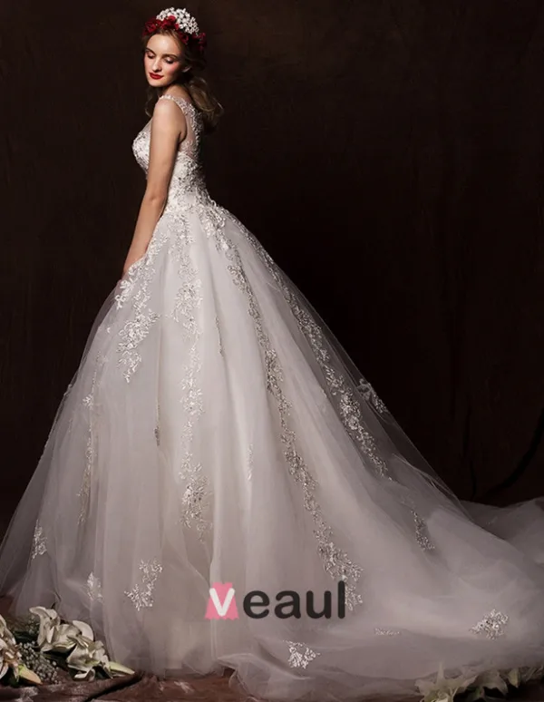 2015 Ball Gown Shoulders Scoop Neck Cathedral Train Embroidered Lace Flowers Organza Wedding Dress