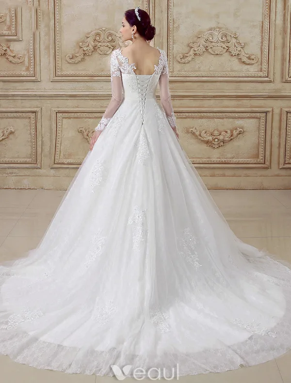 Gorgeous Wedding Dresses 2016 A Line Scoop Neckline Long Sleeves Applique  Lace Backless Tulle Bridal Gown