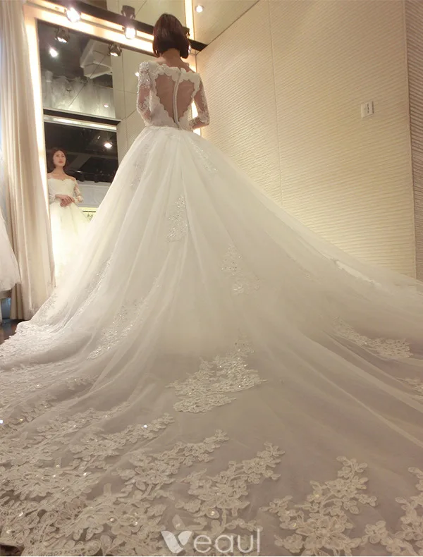 Luxury Bridal Gown 2016 Deep V-neck Lace Sequins Cardioid Backless Wedding Dress With Long Trailing