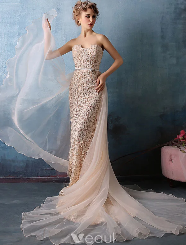 Glamourösen Abendkleider 2016 Trägerlose Champagner Spitze Abendkleid Mit Organza-tailing