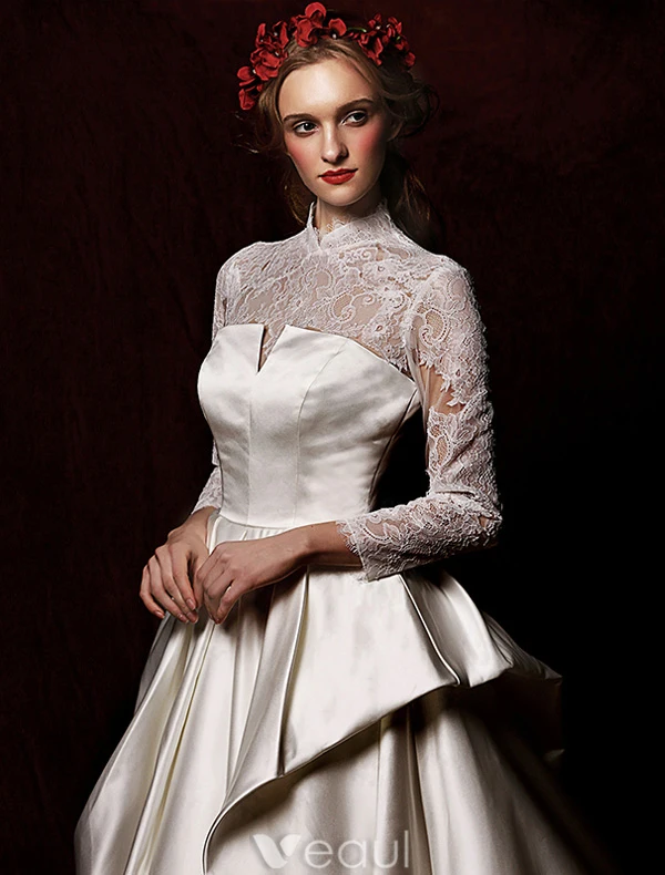 Elegant Wedding Dresses 2016 Vintage Lace Neckline Ivory Ruffle Satin Wedding Dress With Long Tailing