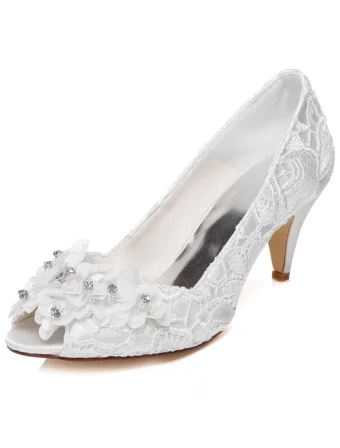 Vakre Blonder Brudesko Stiletthæler Hvit Pumps Brodert Sateng Bryllupssko Peep Toe