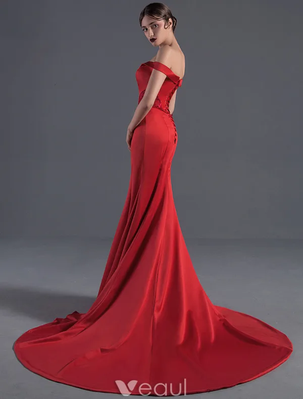 Sexy Celebrity Dress 2016 Mermaid Off The Shoulder Beading Crystal Backless Long Red Satin Evening Dress