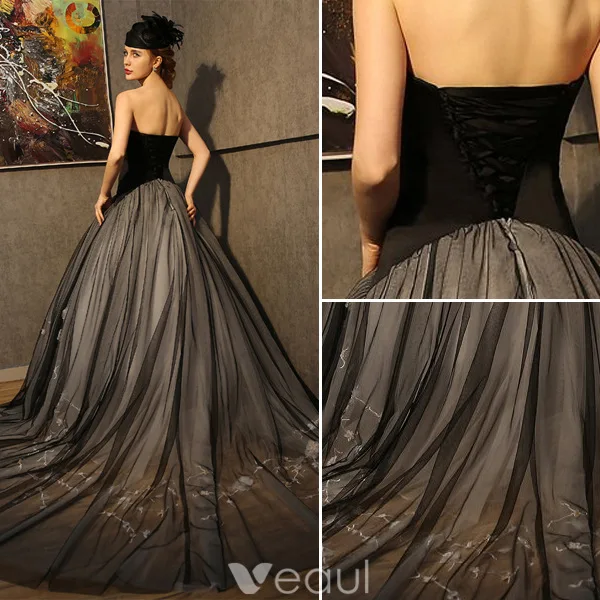 Stunning Prom Dresses 2016 Strapless Black Tulle Mix Champagne Tulle Formal Gown With Applique Lace Flowers