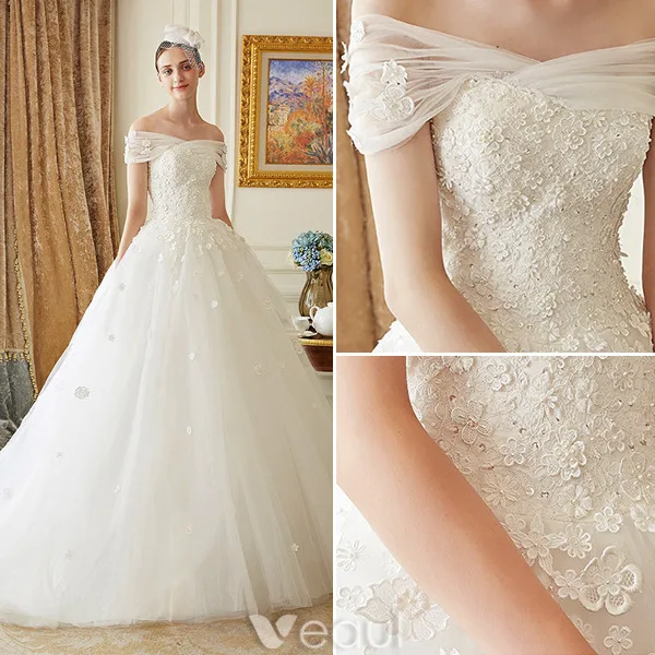 Stunning Wedding Dresses 2016 Ball Gown Off The Shoulder Applique Flowers Ivory Bridal Gown