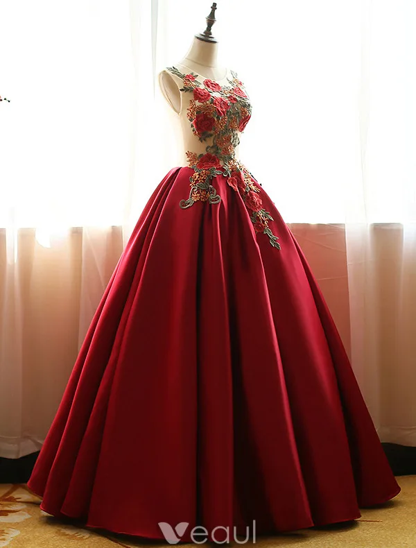 Robe De Bal De Style Chinois 2016 Fleurs En Dentelle Millésime Appliques Sans Manches À Volants Robe De Satin Bordeaux