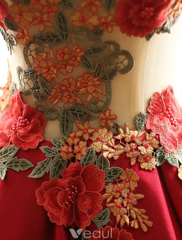 Robe De Bal De Style Chinois 2016 Fleurs En Dentelle Millésime Appliques Sans Manches À Volants Robe De Satin Bordeaux