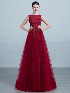 Robes De Bal D Époque 2016 Une Ligne De Robe Décolleté Dentelle Appliques Bordeaux Avec Des Perles