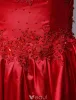 Schöne Parteikleider 2016 U-ausschnitt Spitze Rüschen Roten Satin Kurzes Kleid