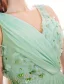 Elegant Sommar Aftonklänningar 2016 V-ringad Rufsa Gröna Chiffong Applique Kronblad Rygglös Lång Klänning