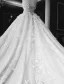 Luxury Wedding Dresses 2016 Ball Gown Strapless Applique Lace Flower Pure Handmade Bridal Dress With 4m Veil