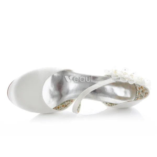 Elegant White Satin Bridal Shoes Stiletto Heels Pumps With Pearl