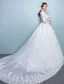 Elegante Bruidsjurk 2017 Ronde Hals Applique Kant Trouwjurken Met Lange Mouwen