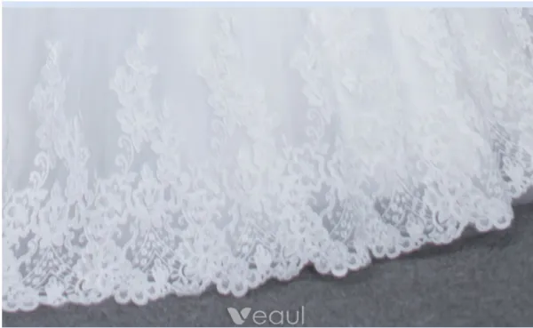 Elegante Bruidsjurk 2017 Ronde Hals Applique Kant Trouwjurken Met Lange Mouwen