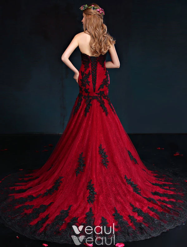 Mermaid Evening Dress 2017 Red And Black Lace Strapless Formal Gown