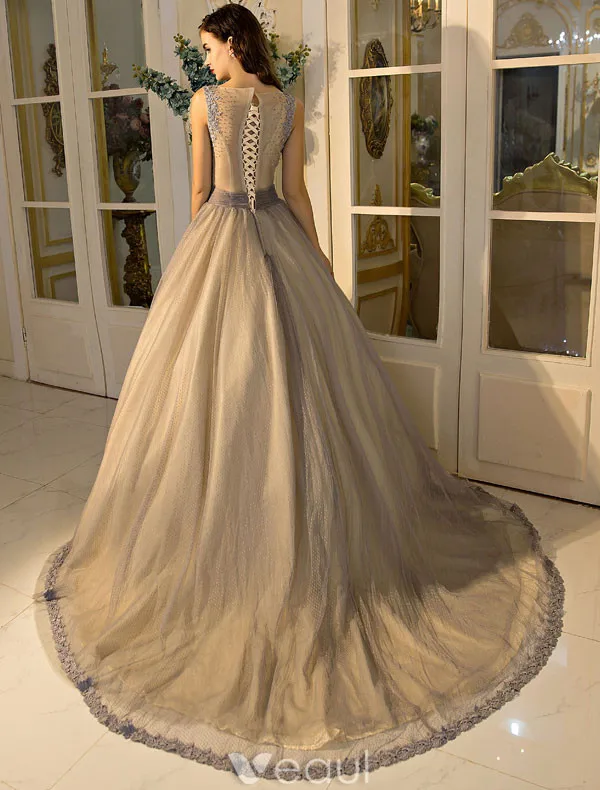 Robe De Bal Élégante Tulle 2017 Robe De Ceremonie Perlée Avec De La Dentelle