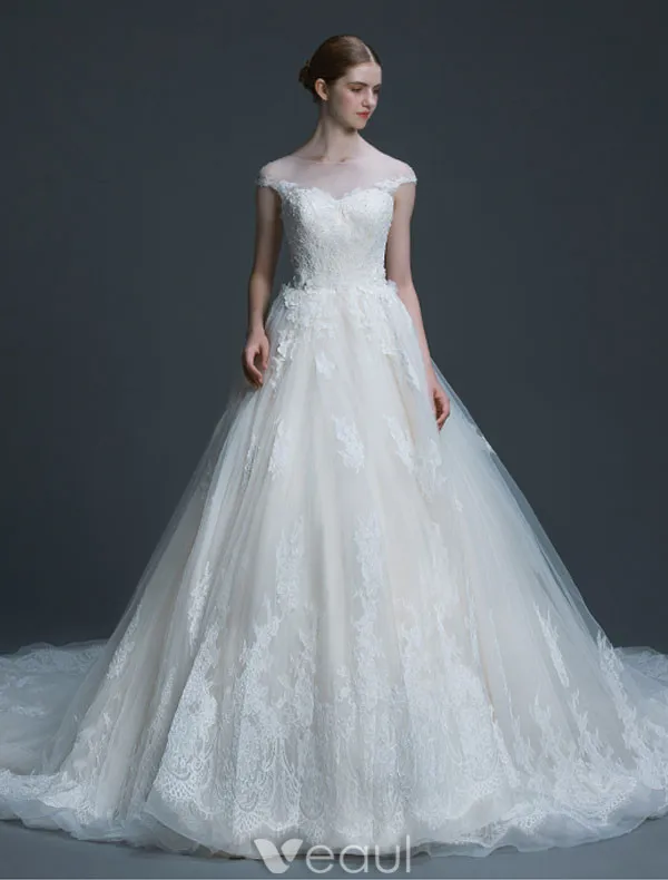 Luxux Hochzeitskleider 2017 Hochgradige Applique Schnürt Sich Helle Champagner-brautkleider Mit Langem Zug