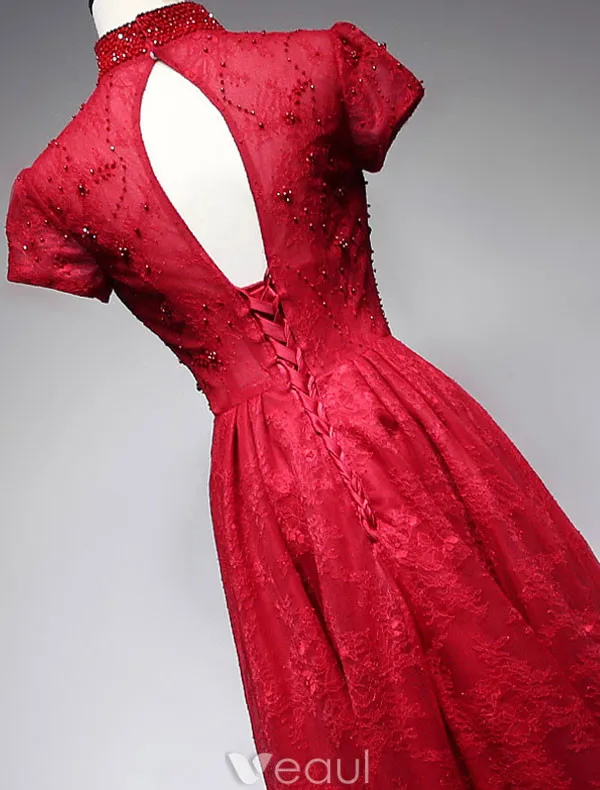Elegant Röd Hög Hals Aftonklänning 2017 Spets Pärlstav Backless Qipao Med Korta Ärmar