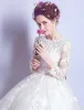 Prinzessin A-line Brautkleider 2017 U-ausschnitt Applique Blumen Und Spitzen Weiße Tüll Brautkleider