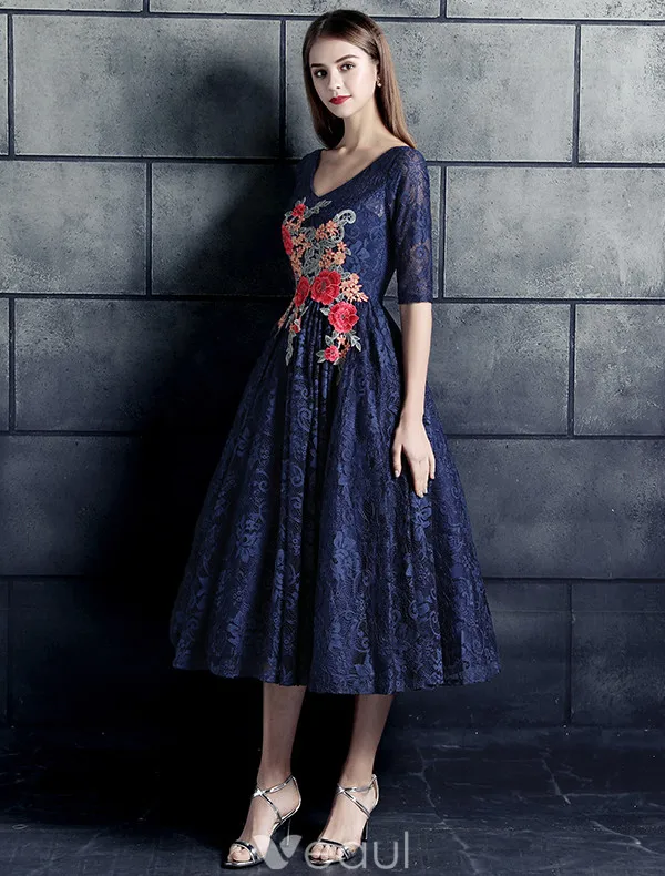 Robe De Soirée Belle 2017 V-cou Applique Roses Fleur Bleu Marine Robe De Dentelle