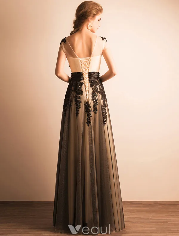 Elegant Evening Dresses 2017 Scoop Neckline Applique Black Lace With Ruffle Sash Long