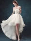 Robe De Mariée De Plage 2017 Sur L'épaule Perles Strass Applique Dentelle Robes De Mariée Asymétriques
