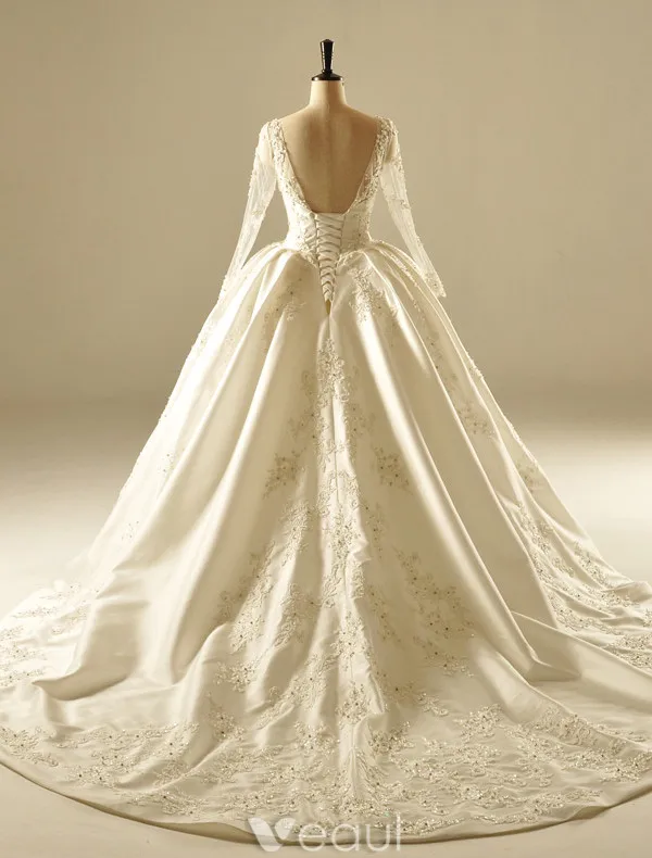 Robe De Mariée De Luxe 2017 Carré Décolleté Applique Dentelle Perles Strass Ruffled Robes De Mariée En Satin Nuptiale (1,1 M De Train)