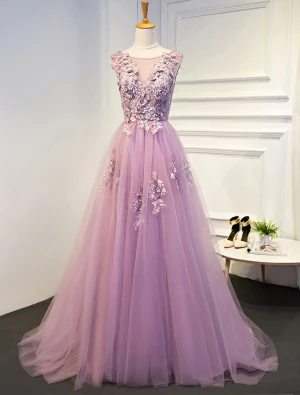 Schönes Ballkleider 2017 Applique Und Bördelndes Spitzeflieder Tulle Langes Kleid
