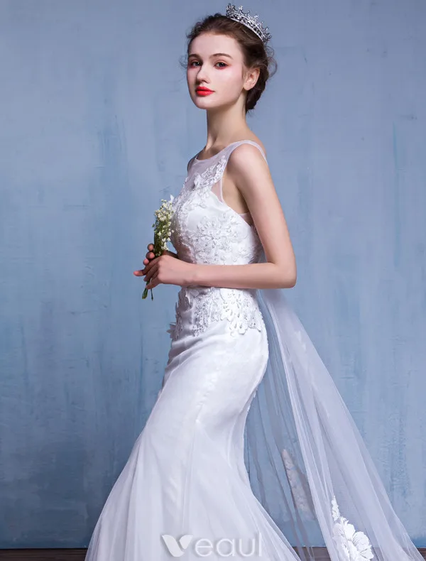 Glamorous Mermaid Wedding Dresses 2017 Square Neckline Applique Lace Beading Rhinestones Bridal Gowns With 100 Cm Train