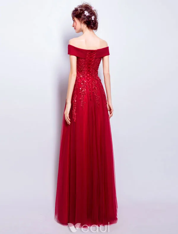 Belle Robe De Soirée Longue Rouge Tulle Sur La Robe De L'épaule Avec Dentelle