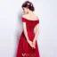 Belle Robe De Soirée Longue Rouge Tulle Sur La Robe De L'épaule Avec Dentelle